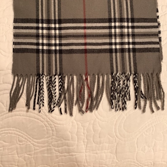 100% Cashmere Checkered Scarf Made in Scotland Unisex - Picture 3 of 5